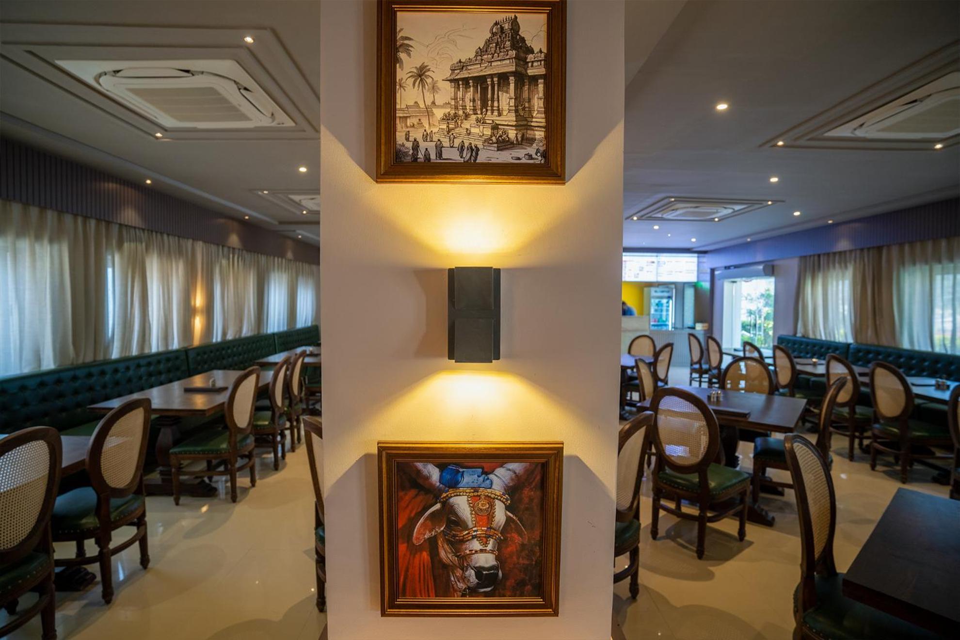 Tiger'S Trail Hotel & Food Court Кумбалгарх Екстериор снимка